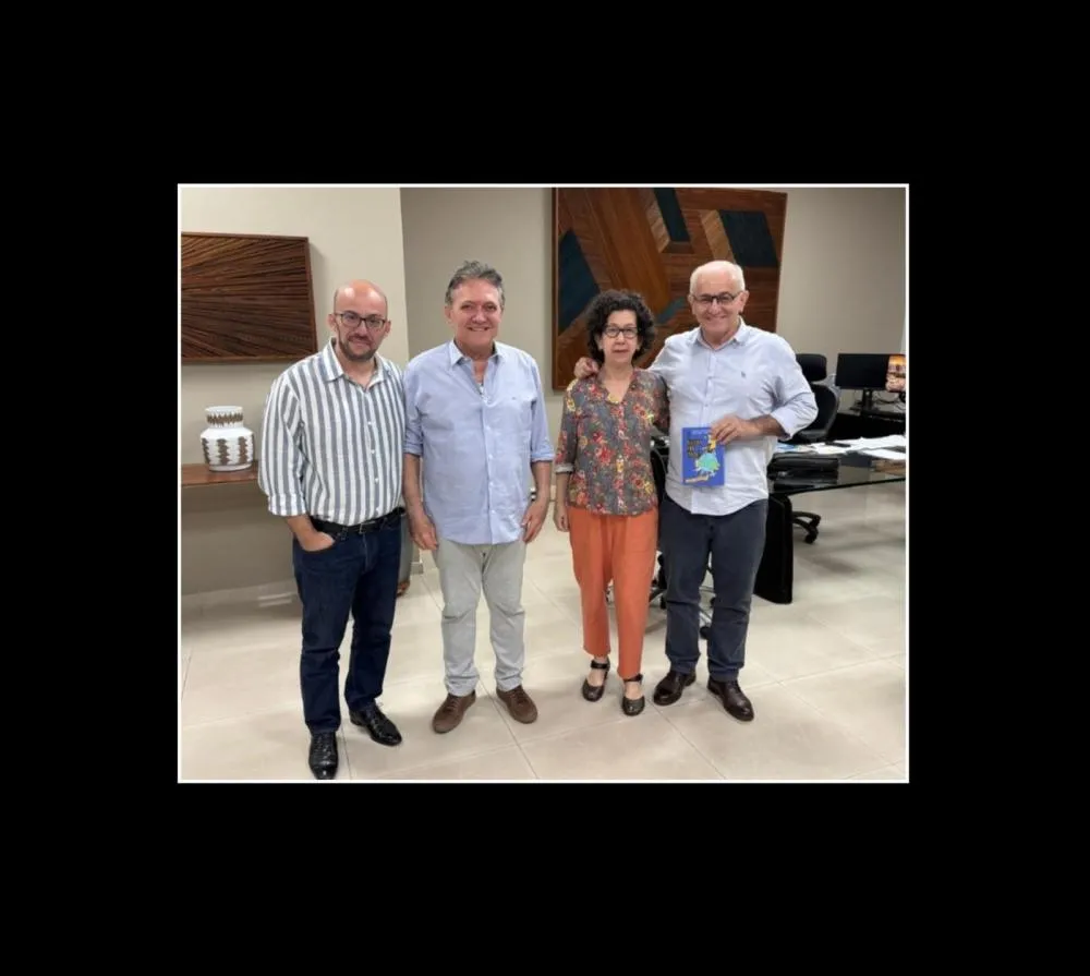 Eduardo Mahon e escritores mato-grossenses visitaram o Conselheiro Antônio Joaquim