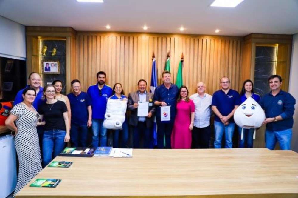 Prefeito recebe Governador do Rotary Club Distrito 4440 e membros do clube de Sorriso