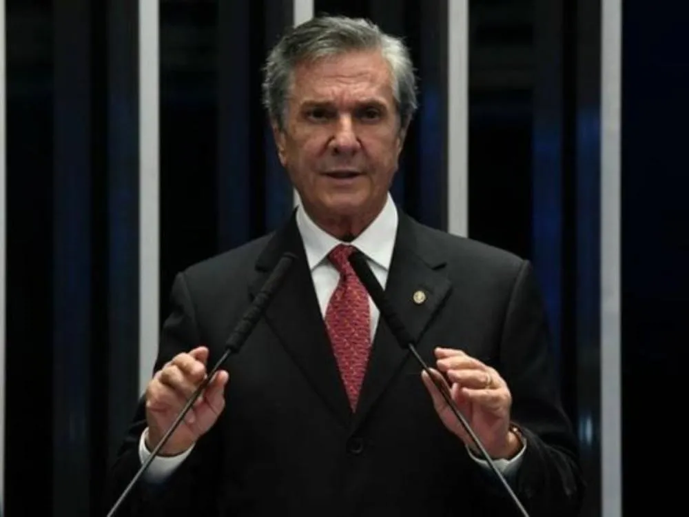Ex-presidente Fernando Collor é preso após decisão de Moraes A prisão foi realizada pela Polícia Federal em Maceió, Alagoas