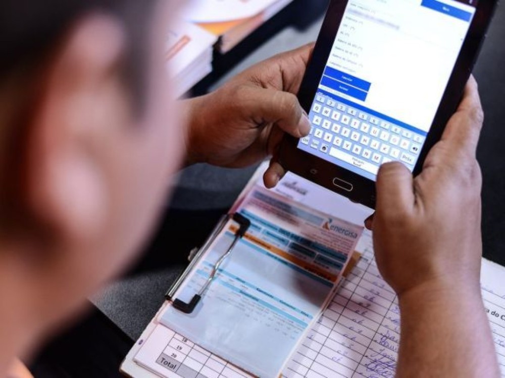 Mais de 30 mil famílias têm direito a descontos de até 65% na conta de energia na capital
