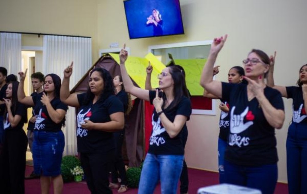 Inscrições para o curso de Libras iniciam nesta quinta-feira (25)