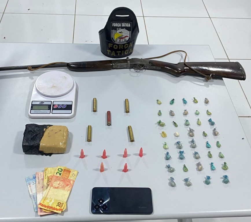 Integrante de facção é preso pela PM com arma, drogas e munições em Nobres