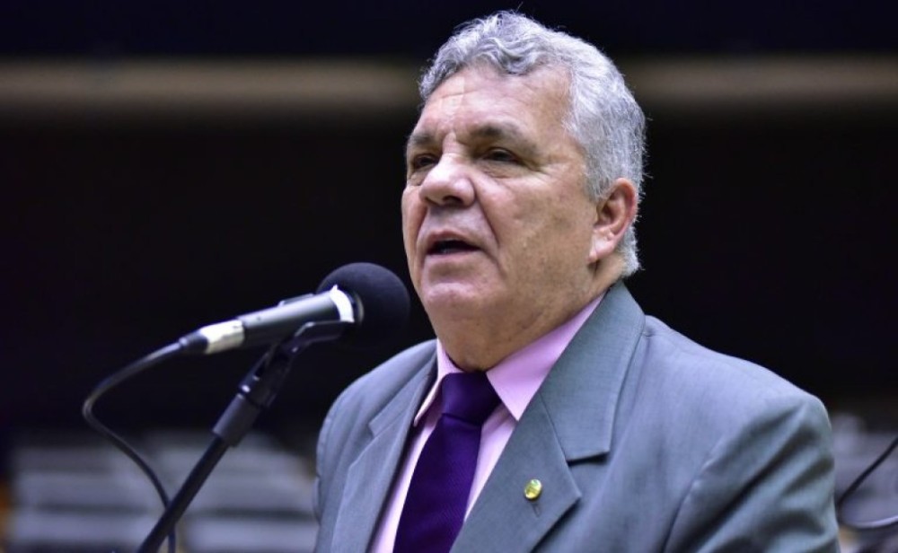 Projeto prevê dispensa de licitação para bens e serviços de inteligência de Estado