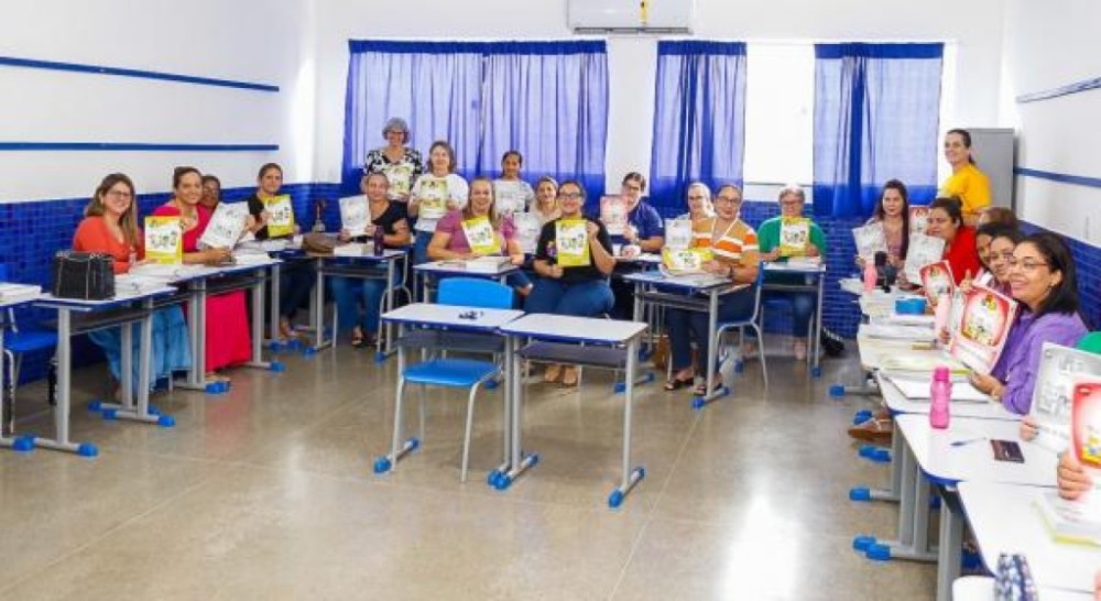 Semed e Sebrae realizam capacitação de professores que irão desenvolver o projeto JEPP