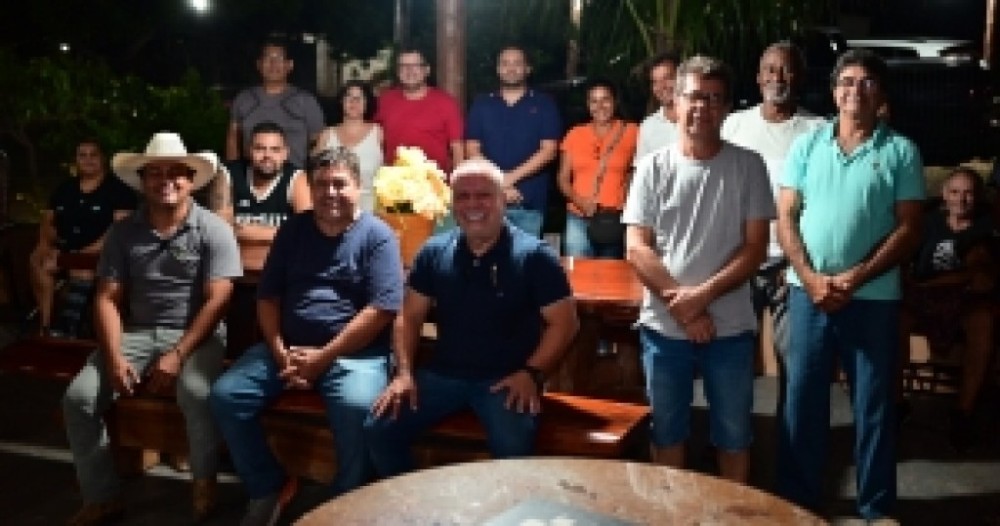 Chico 2000 retorna à Comunidade Bandeira II e ouve demandas dos moradores