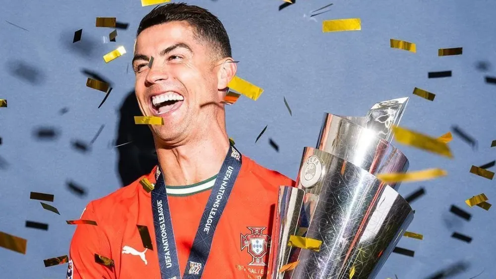 Cristiano Ronaldo revela que jogou decisão contra a Espanha lesionado Atacante de 40 anos marcou um gol na decisão da Nations League