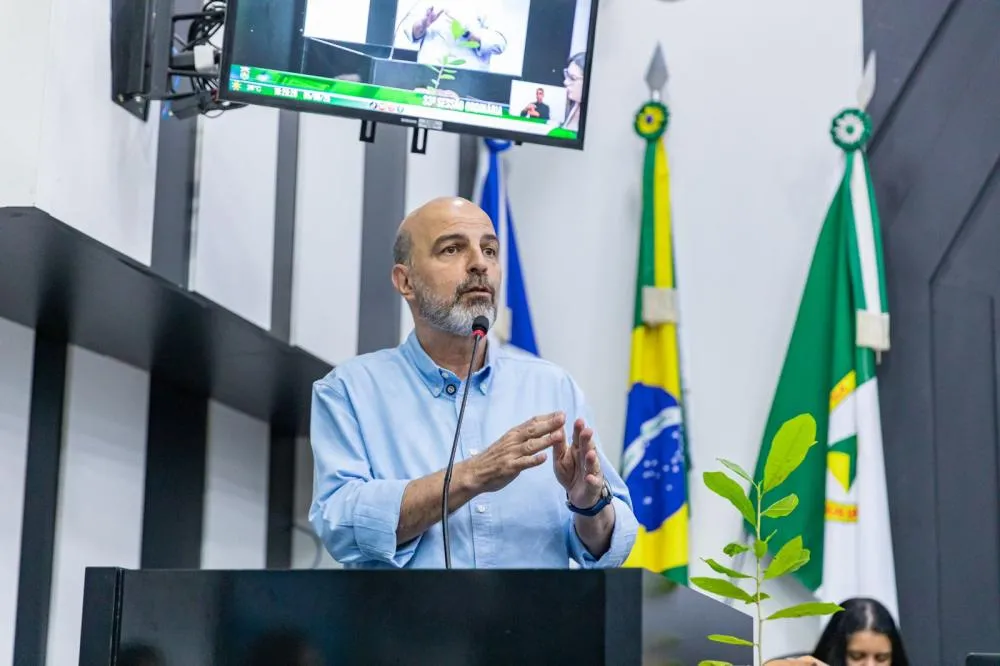 Gestão Amauri na Educação ganha ritmo com ações emergenciais e foco em infraestrutura de escolas