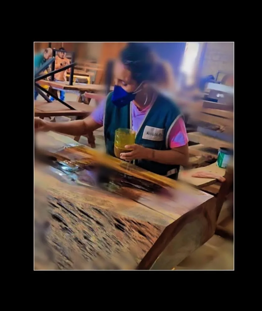 Biomê Móveis Orgânicos. Tem muita competência e carinho envolvidos, em todas as peças!