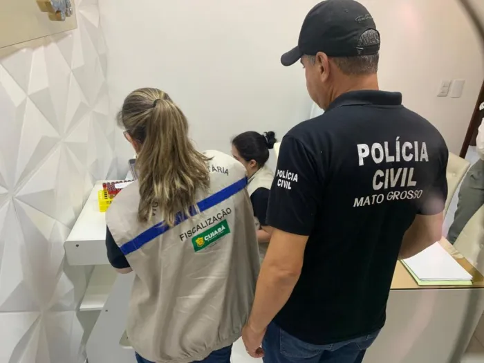 Vigilância Sanitária de Cuiabá atua no fechamento de clínica de estética por irregularidades
