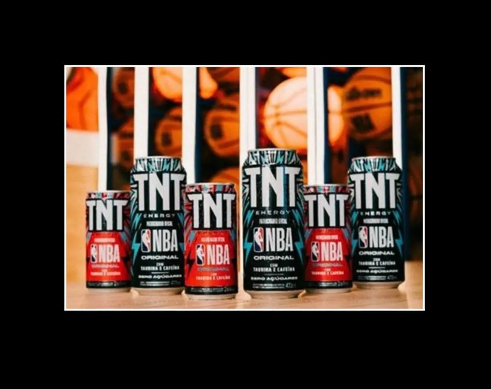 TNT Energy Drink acelera a expansão no universo do basquete com embalagens exclusivas temáticas da NBA no Brasil