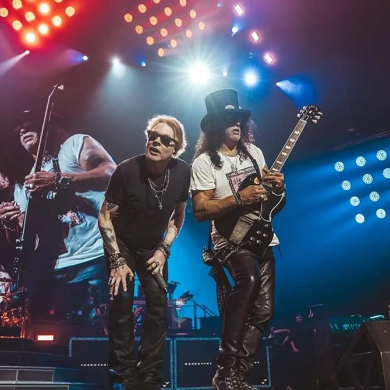 Show do Guns N’ Roses muda trânsito na região da Arena Pantanal nesta sexta