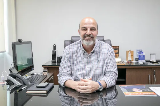 Educação de Cuiabá ganha novo ritmo sob gestão de Amauri Monge Fernandes