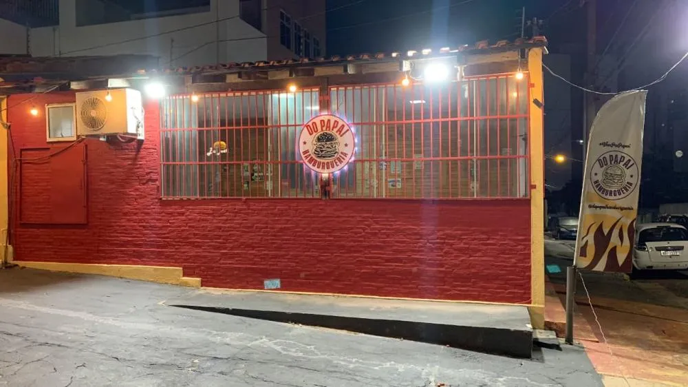 PROSA & COZINHA: O SUPREMO SABOR DA “DO PAPAI HAMBURGUERIA” EM CUIABÁ