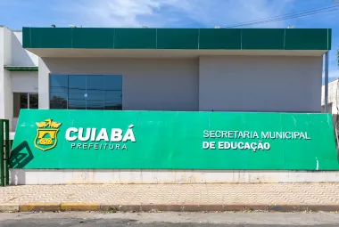 Prefeitura de Cuiabá convoca 337 novos professores; confira à relação