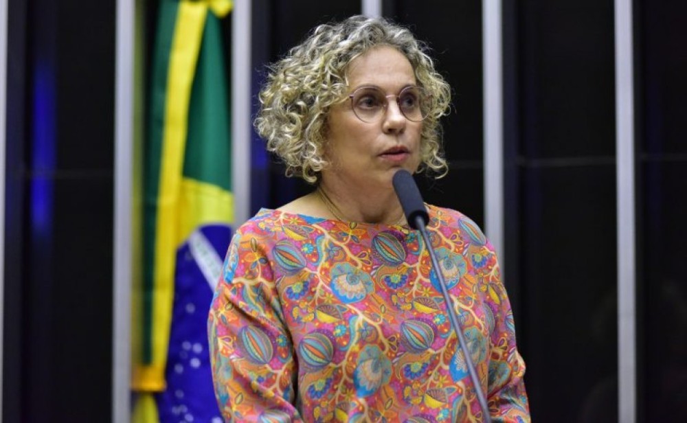 Projeto torna obrigatório fonoaudiólogo em UTI e em centro de cuidado intermediário