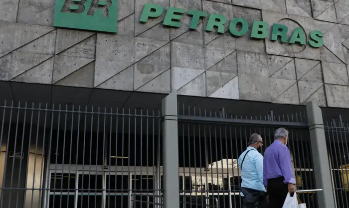 Petrobras bate novo recorde na produção de barris de petróleo e gás