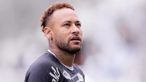Estado físico de Neymar gera alerta na Seleção Brasileira Atacante será preservado nos próximos jogos e ainda gera preocupação na preparação da Seleção