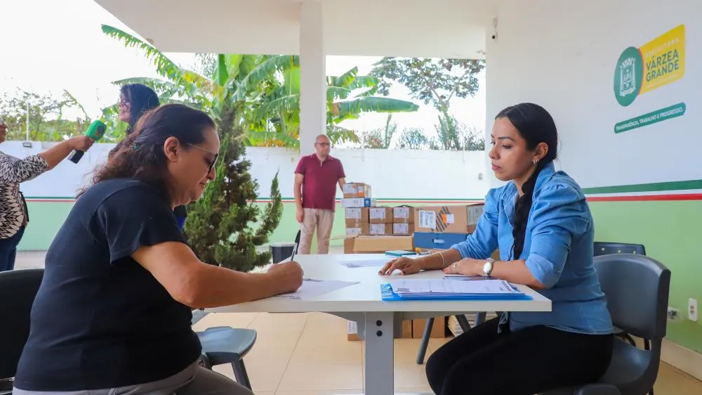 Novos computadores reforçam estrutura tecnológica das escolas municipais de Várzea Grande