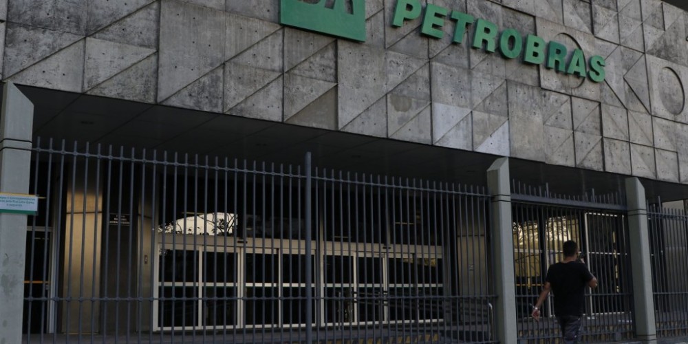 Concurso da Petrobras encerra inscrições nesta quarta-feira