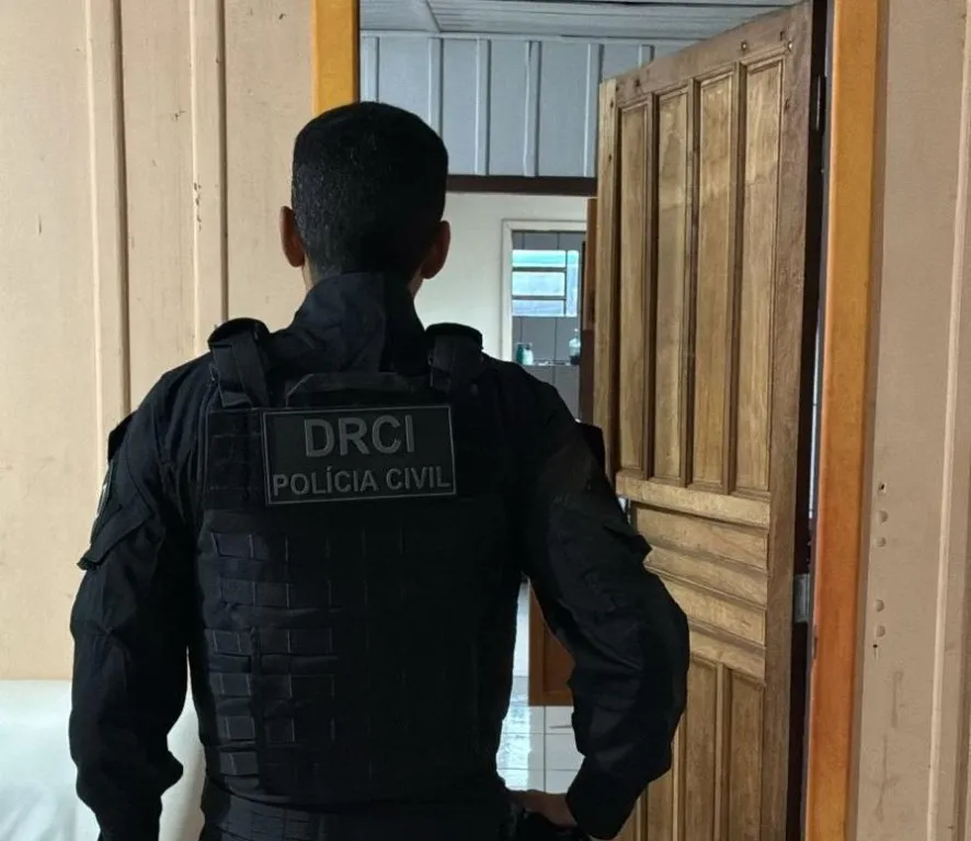 Polícia Civil mira grupo investigado por sextorsão contra influenciadora digital em Mato Grosso