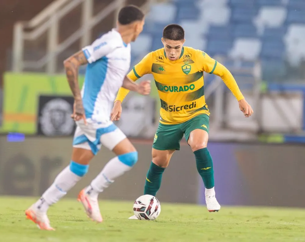 Em jogo de 4 gols na Arena, Cuiabá se recupera e busca o empate diante do Londrina