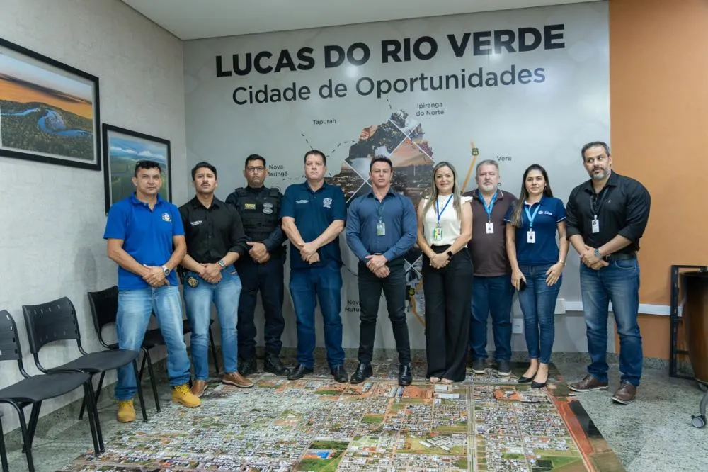 Modelo de segurança pública de Lucas do Rio Verde é apresentado a comitiva de Primavera do Leste
