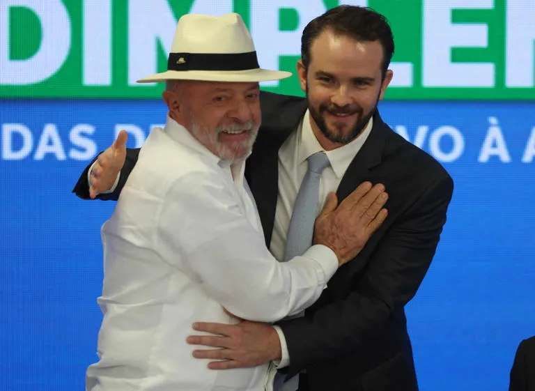 Governo Lula anuncia salário mínimo de R$ 1.741 para 2027, com aumento de 7,4% acima da inflação
