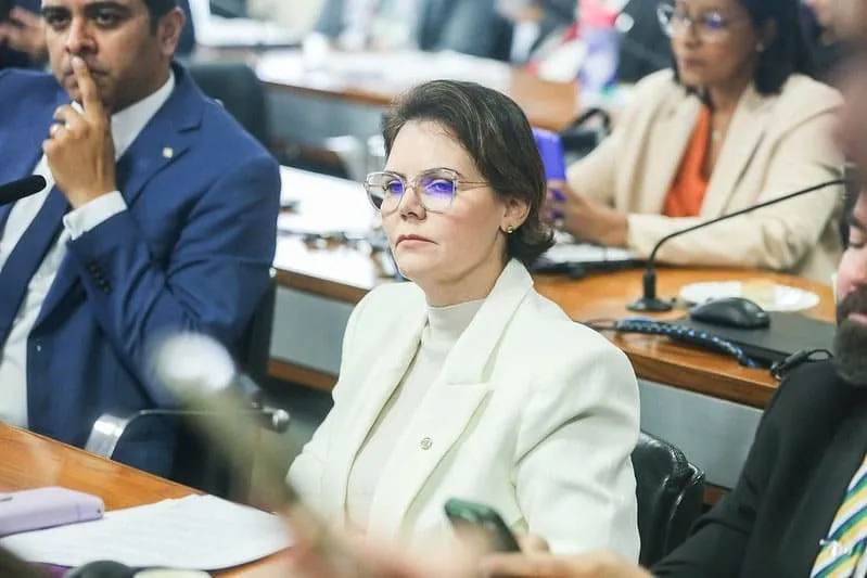 Investigação que alcançou Moraes iniciou na CPMI do INSS após requerimento de Coronel Fernanda contra Vorcaro