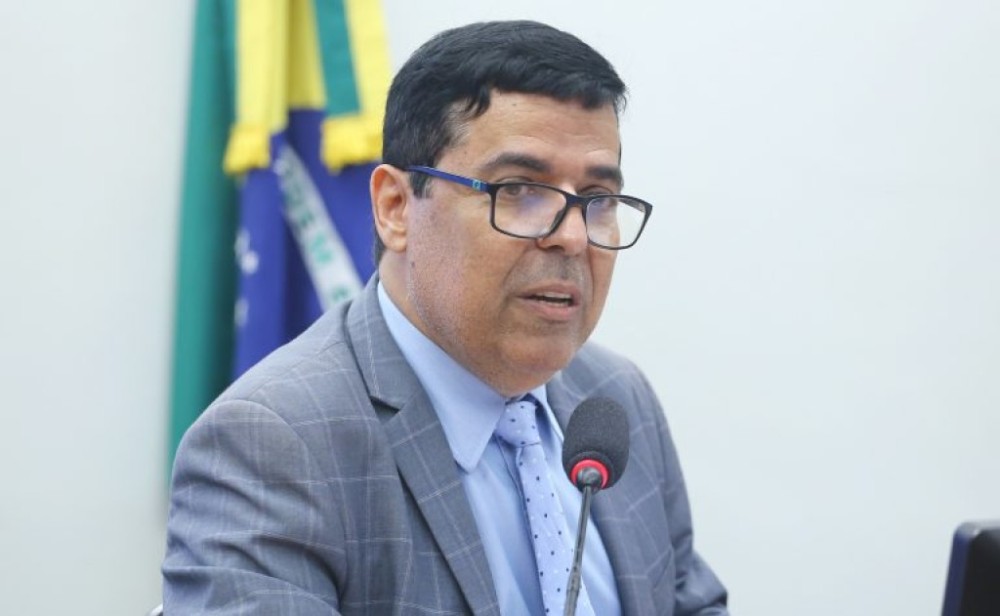 Projeto permite deduzir anuidade paga a conselho profissional do Imposto de Renda