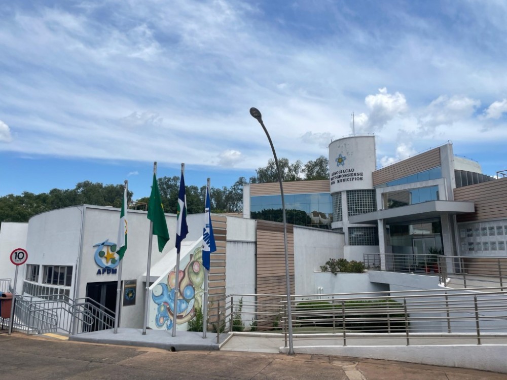 Programa de fomento do Governo é apresentado à AMM com foco no desenvolvimento de todas as regiões de MT