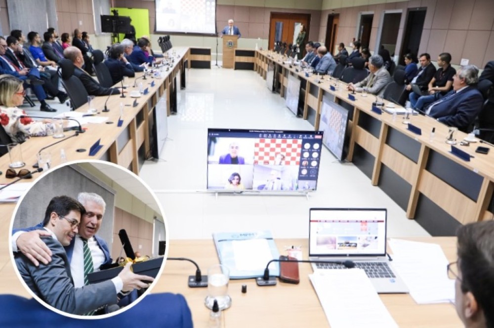 Procurador de Justiça aposentado é homenageado em reunião do Colégio