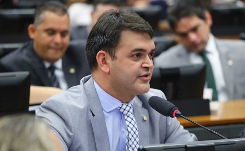 Projeto prevê anulação de créditos e de diplomas de alunos que fraudarem a Lei de Cotas