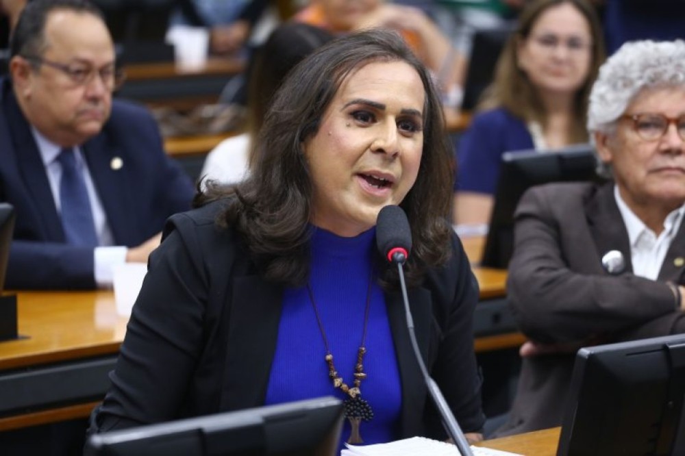 Projeto considera infração venda de animal vivo junto de alimento para consumo humano
