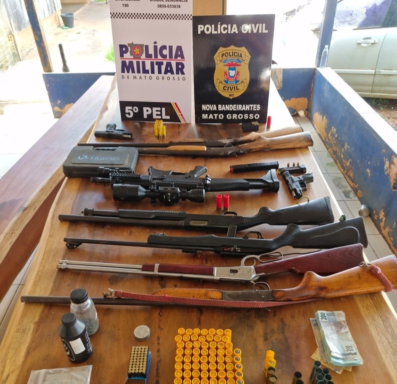 Operação prende cinco em flagrante e apreende oito armas de fogo em garimpo
