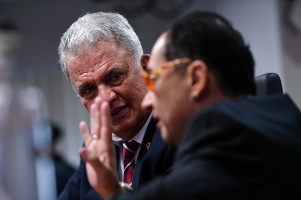 Comissão de Segurança Pública analisa projeto que acaba com 'saidão' de presos