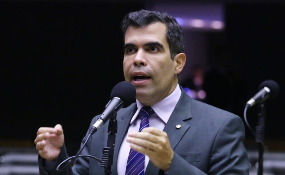 Projeto aumenta pena para estelionato praticado com 
