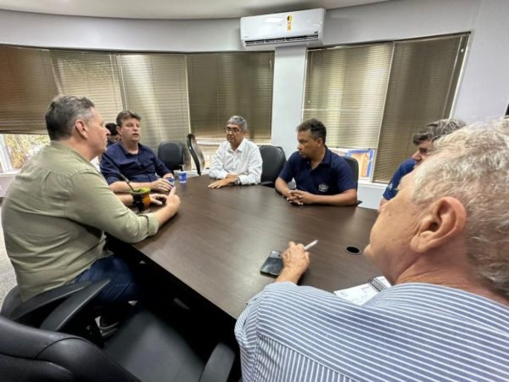 Prefeito solicita que motoristas respeitem os limites de velocidade