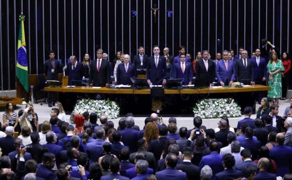 Presidente do Congresso inicia sessão de abertura do ano legislativo