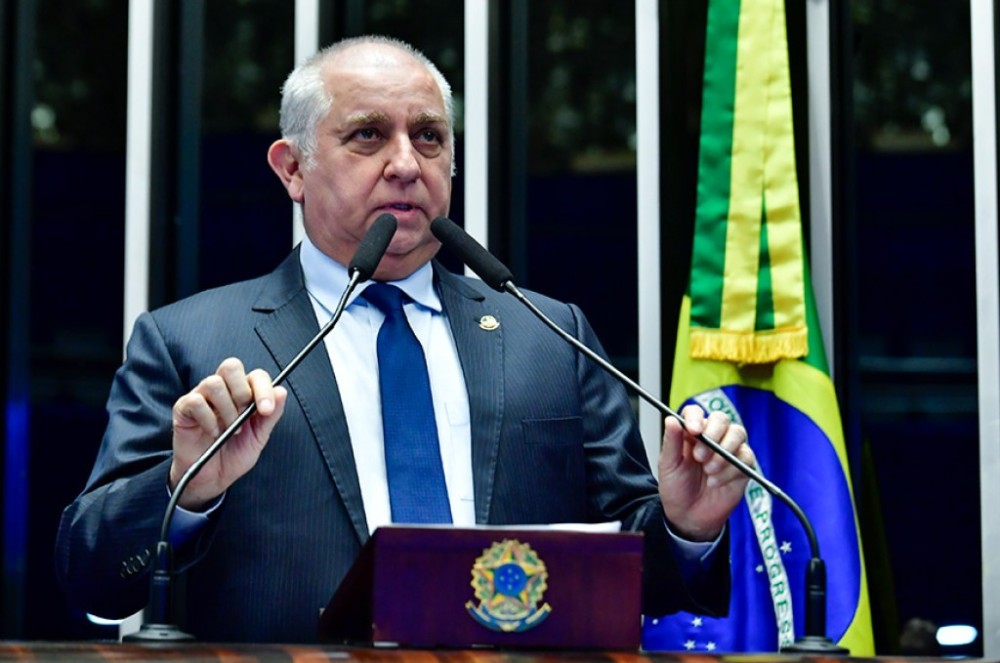 Izalci critica MP da Reoneração e defende sua devolução