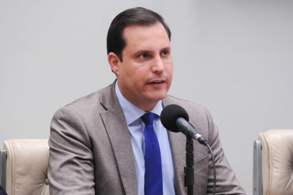 Projeto exige painel eletrônico nas obras em vias de trânsito rápido