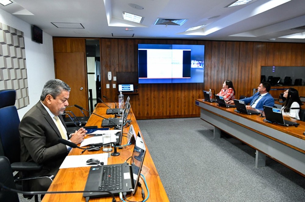 É preciso aumentar conscientização sobre doença de Fabry, aponta debate