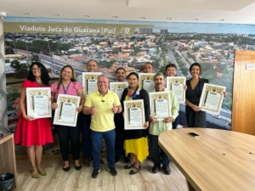 Chico 2000 homenageia servidores que participaram da Corrida do Legislativo
