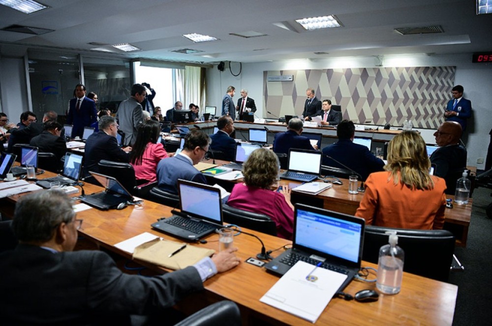 CCJ pode votar matérias para aumentar segurança no ambiente digital