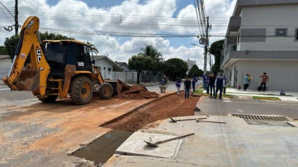 Trânsito na Lupicínio Rodrigues é interditado para obras de melhorias