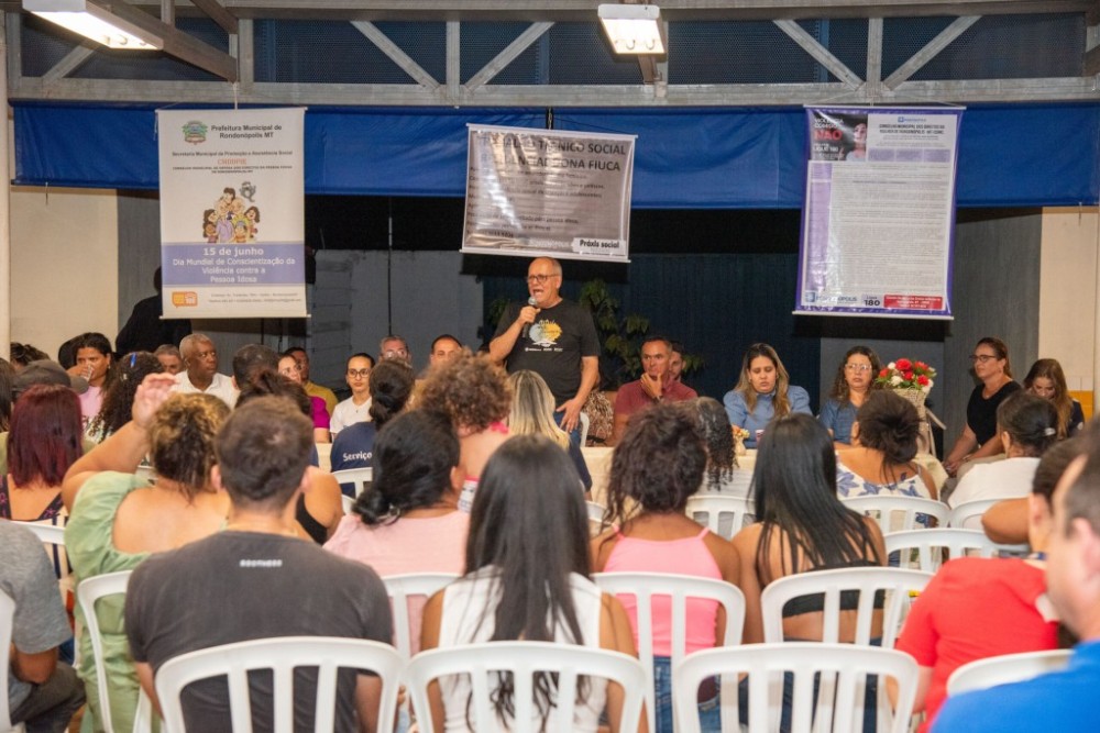 Prefeito anuncia construção de nova área de lazer no residencial Dona Fiuca