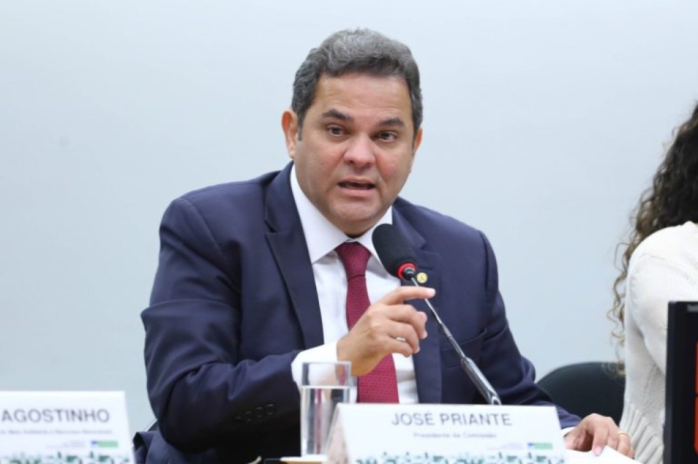 Projeto concede seguro-desemprego a pescador artesanal durante período de seca