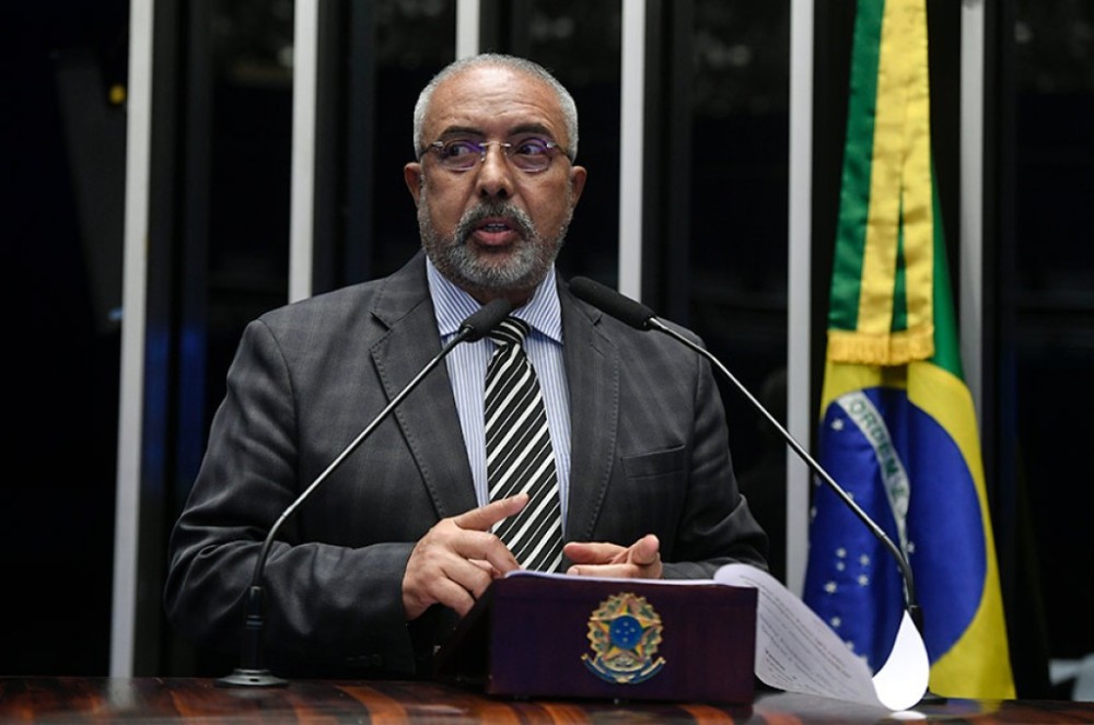 Paim defende política de reajuste de salários e benefícios previdenciários