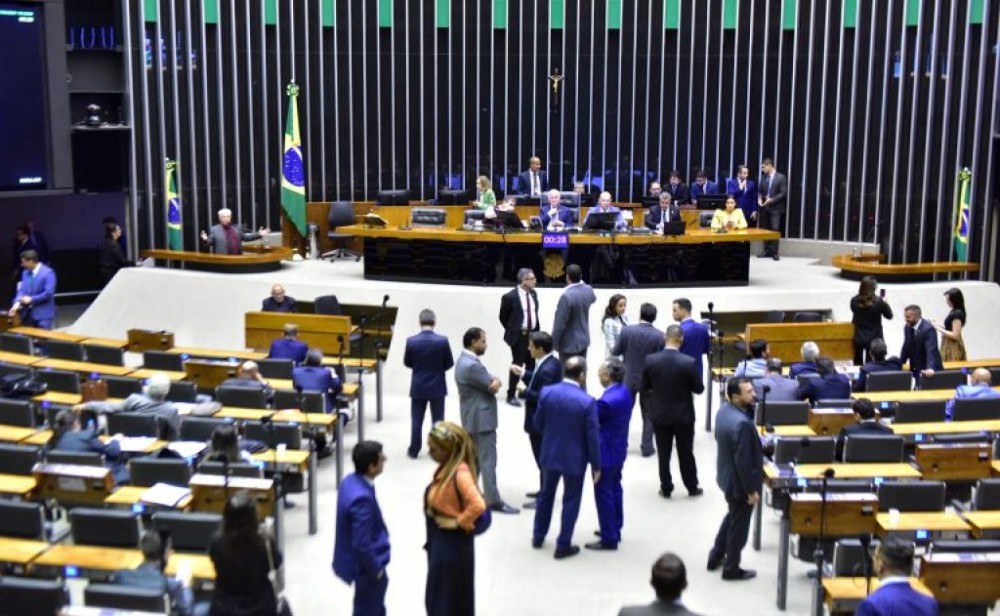 Câmara aprova proposta que obriga o SUS a divulgar na internet de lista de espera para cirurgias e outros procedimentos