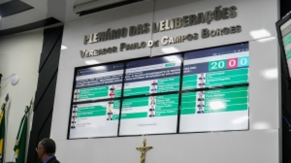 Câmara aprova requerimentos, projetos e honrarias na sessão desta quinta-feira (22)