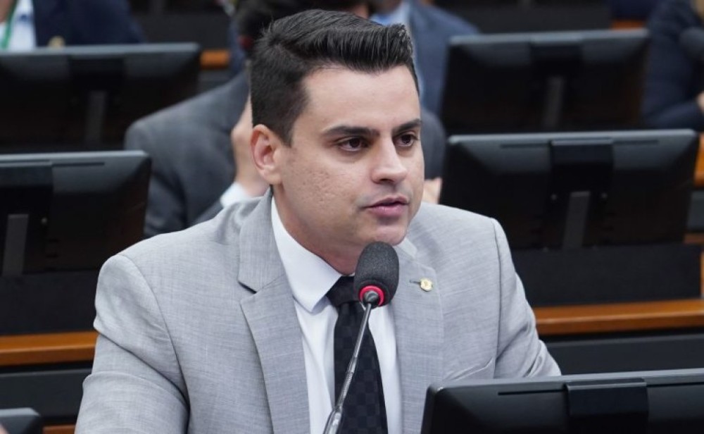 Projeto obriga bancos a retirar gravame de veículo automaticamente após quitação